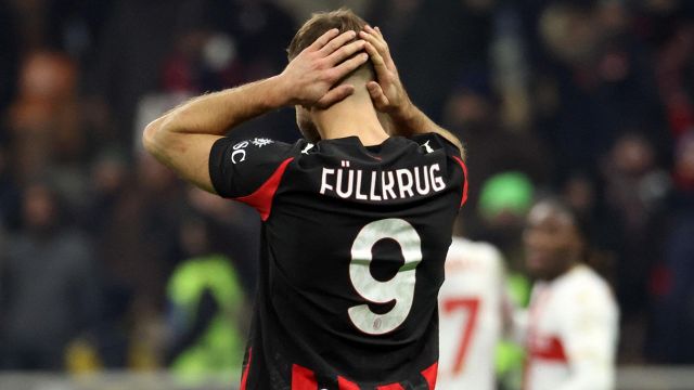 Milan, Allegri perde Fullkrug per infortunio. Dito del piede rotto e lungo stop per il tedesco: come cambia il mercato