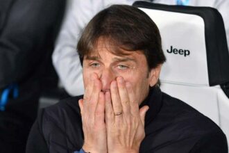 gestione da incubo, lo sfottò dello Stadium sa di vendetta. Bufera su Juan Jesus