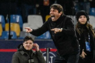 lo sfogo sul mercato e la rivelazione sull’infortunio di Di Lorenzo. E tira in ballo anche la Juve