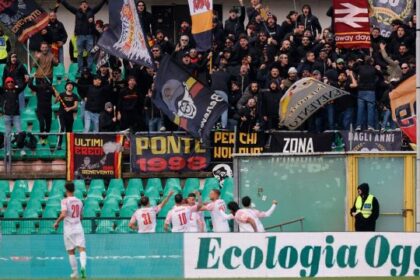 delirio sannita al 91’ nella nebbia, ospiti in dieci furiosi, succede di tutto