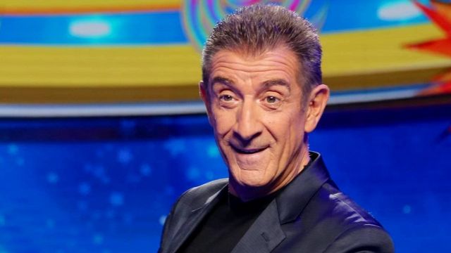 Voglio sapere chi ha preso quei due bidoni!