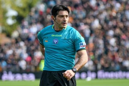 l’ammissione di Maresca. Il chiarimento sul fuorigioco in Napoli-Parma