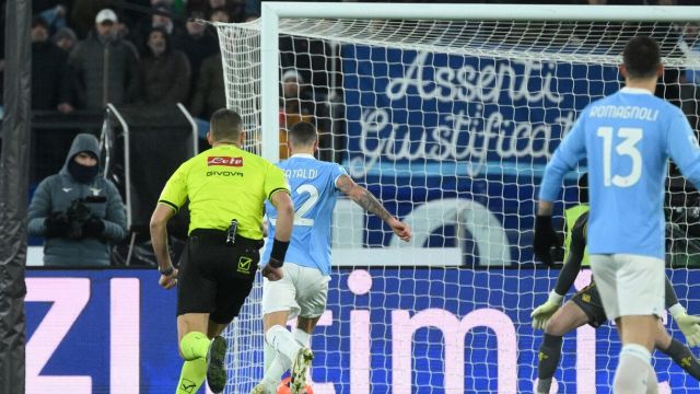 due rigori nel recupero, due gol dubbi ma l'errore gravissimo è in avvio