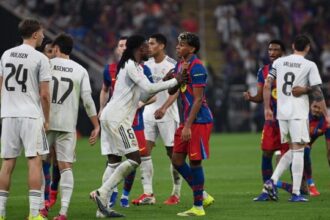 bufera su Mbappè, insulti e gestacci ai tifosi, il lato oscuro di Barcellona-Real Madrid