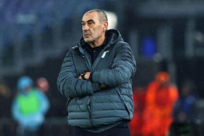 la colpa è di Sarri o Lotito? Dentro la crisi biancoceleste tra bordate e un mercato senza senso