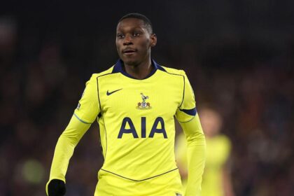 Juve: Kolo Muani in salita, il Tottenham fa muro. Si avvicina Holm