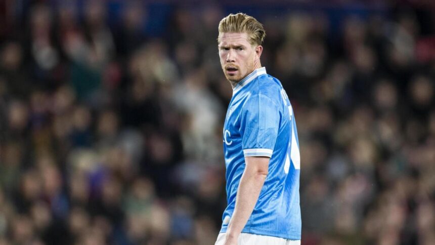 Napoli, De Bruyne dopo l'infortunio non è più stato in città: rientro e tempi di recupero