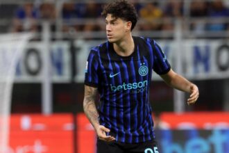 Lecce-Inter, il pubblico di casa fischia Bastoni dopo la simulazione