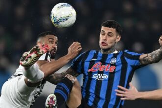 mano di Bremer su cross di Ederson, Fabbri scatena la bufera anche in tv