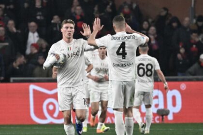 Serie A: Genoa-Napoli 2-3 - Calcio