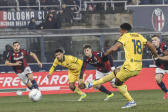 Il Milan risponde all'Inter. Vittoria a Bologna con Loftus-Cheek, Nkunku e Rabiot - Calcio