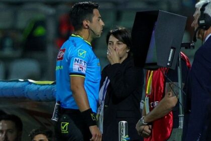 il regolamento cambia ad ogni gara, la protesta del web