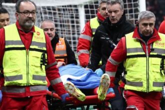 paura a San Siro, sangue sul volto e Ruben fuori in barella, ma niente rigore