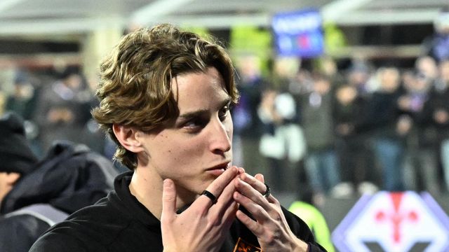 Bove ritorna al calcio, 11 minuti di felicità col Watford a oltre un anno dal malore: social in festa