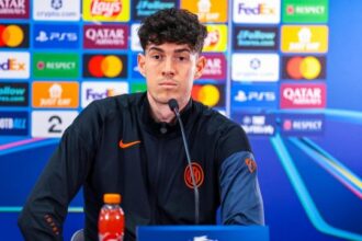 Bastoni si scusa per la simulazione e va al contrattacco, da Chivu risposta al veleno a Spalletti  