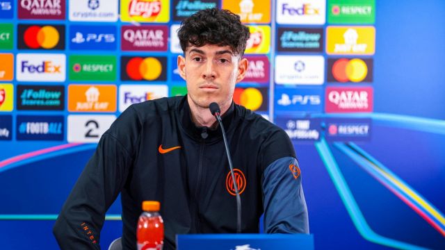 Bastoni si scusa per la simulazione e va al contrattacco, da Chivu risposta al veleno a Spalletti  