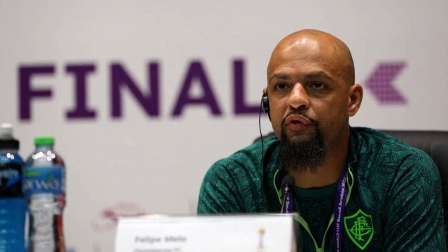 Felipe Melo prende in giro la Juventus dopo il 5-2 con il Galatasaray, sul web i tifosi bianconeri si scatenano contro di lui