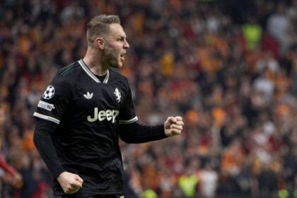 e scoppia il caos sul web