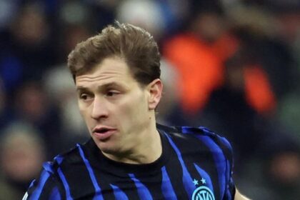 tuffi e scarsa leadership, il web non perdona