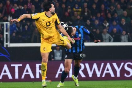 le ferite del centravanti fanno impazzire compagni e tifosi 