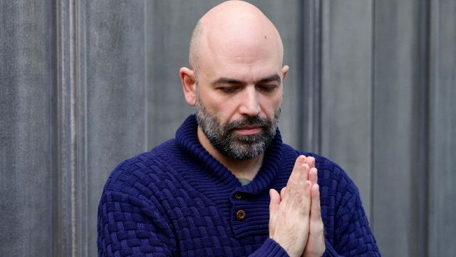 Roberto Saviano attacca ancora l'Inter e i suoi dirigenti, cita gli atti e denuncia: "Serie A falsata"