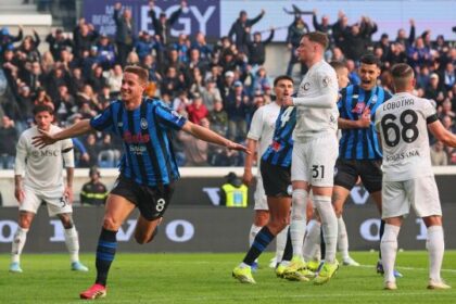 la Dea in rimonta condanna Conte ma quante polemiche, decide Samardzic