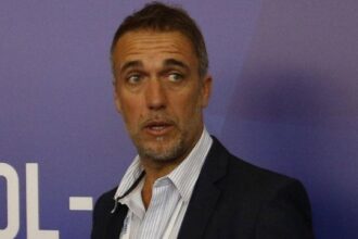 "Non so neanche a chi chiedere i biglietti"