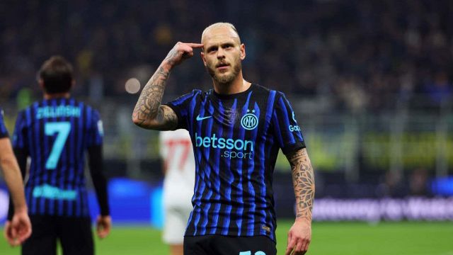 Dimarco-Calhanoglu e Chivu vola a +13 sul Milan. Altro passo per lo scudetto