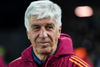 Roma, da Gasperini sfuriata su arbitri e slealtà, poi la battuta su Totti: "Lo faccio giocare"
