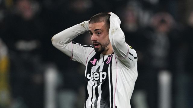 accuse ad arbitro, Osimhen e Zhegrova, ma il vero colpevole è Comolli