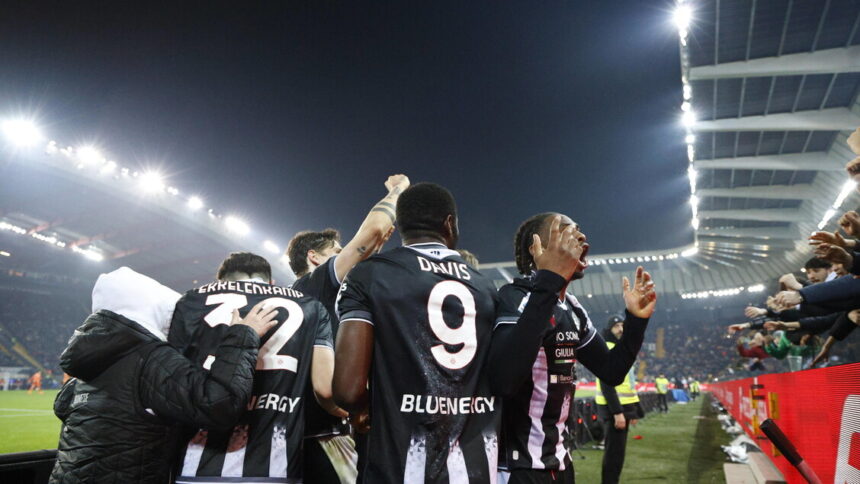 Calcio: l'Udinese schianta una Fiorentina piccola piccola - Calcio