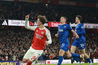 Premier: tutti pazzi per Max Dowman, padre e fratello diventano agenti Fifa - Calcio