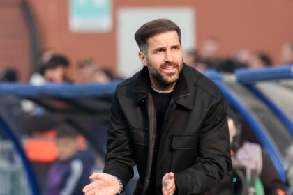 Calcio: Fabregas, 'domani voglio il Sinigaglia come la Bombonera' - Calcio