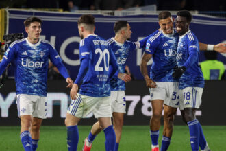 Serie A: scatto Champions del Como 4/o in solitaria, Roma ribaltata - Calcio