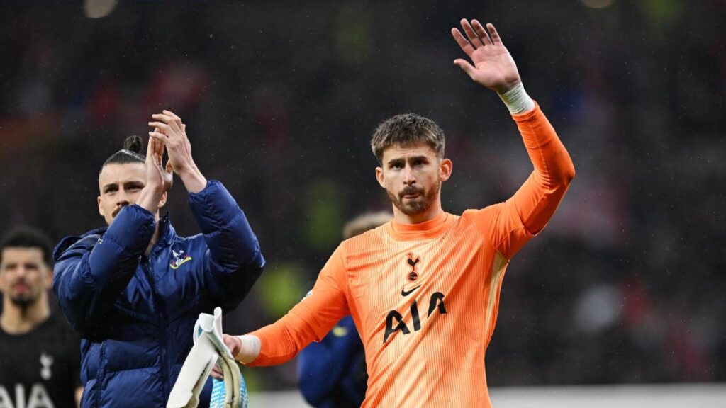 Inter su Vicario del Tottenham per il dopo Sommer, Lunin del Real l'alternativa