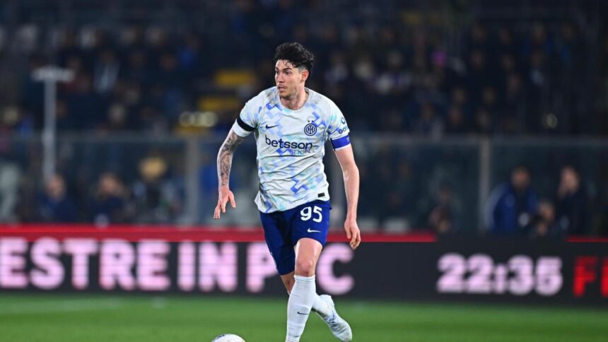 Bastoni, il pressing del Barcellona aumenta. L'Inter ora aspetta l'offerta