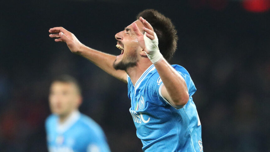 Il Napoli piega il Torino e guarda al secondo posto del Milan - Calcio