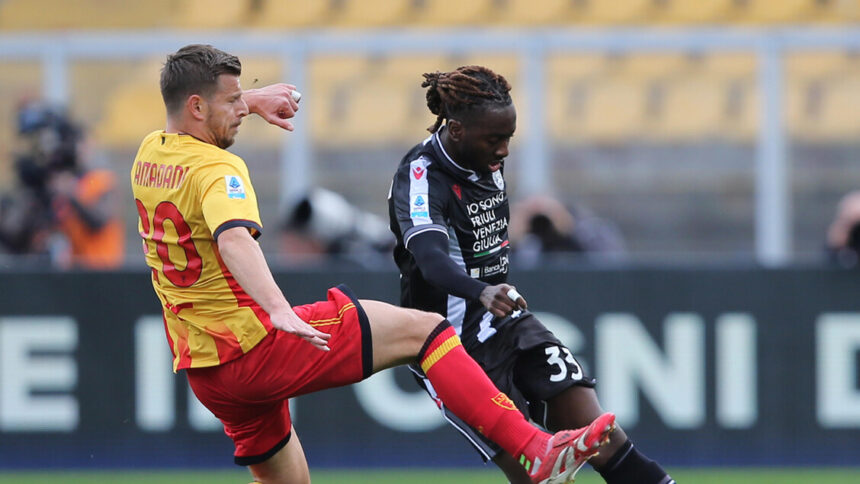 Udinese, lungo stop per Zemura per una lesione al bicipite - Calcio