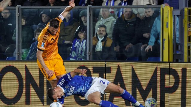 quanti dubbi sul rosso a Wesley, scambio di persona? Doppia beffa per Gasperini