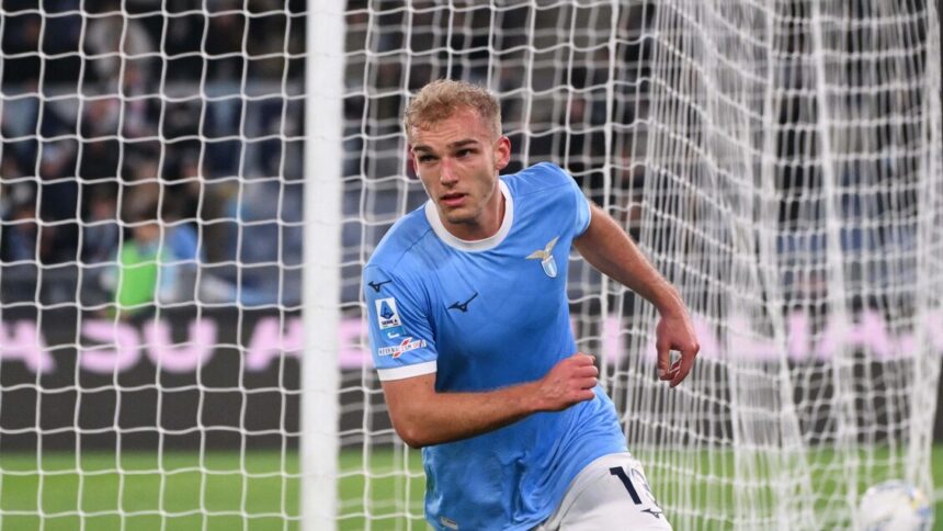 Serie A: occasione persa per il Milan, ko all'Olimpico. E' festa Lazio - Calcio