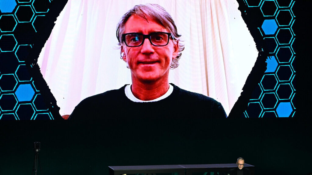 Iran: paura ex ct Mancini a Doha "allarme sul telefono, poi rumore delle esplosioni" - Calcio