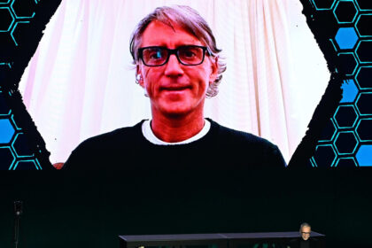 Iran: paura ex ct Mancini a Doha "allarme sul telefono, poi rumore delle esplosioni" - Calcio