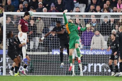 Arsenal in fuga. Tonali out, lo scorpione di Calafiori è leggenda