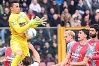 Serie A: i Milan risponde all'Inter, 2-0 a Cremona nei minuti finali - Calcio