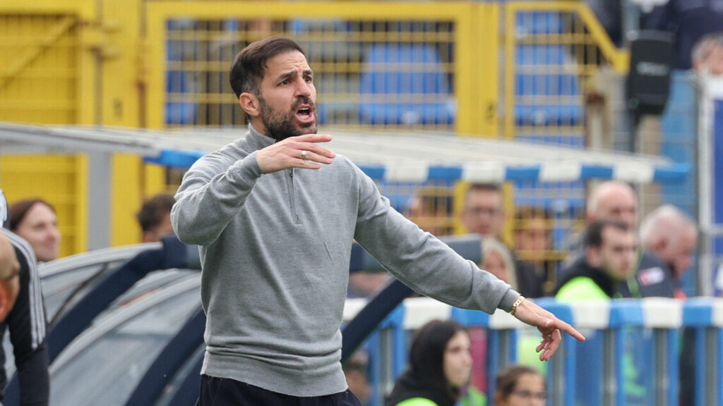 Calcio: Como; Fabregas, oggi vittoria importante per ricordare Hartono - Calcio