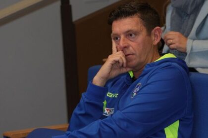 un tocco di mano era punibile col rigore