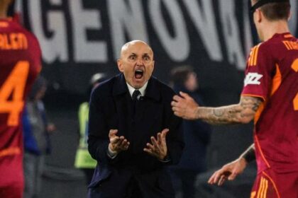 Roma punita per i cori contro Spalletti, Pinamonti fermo un turno, tutti gli squalificati