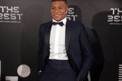 il club lo vuole in campo, lui pensa ai Mondiali, la Francia trema