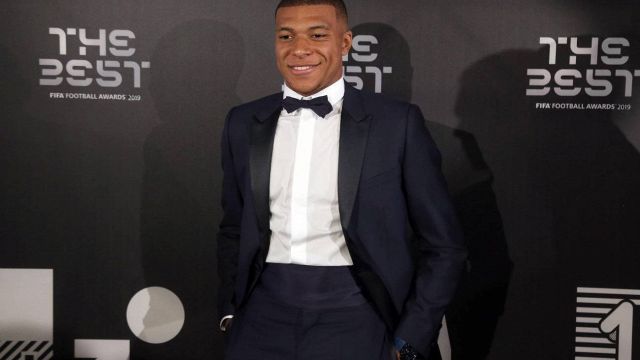 il club lo vuole in campo, lui pensa ai Mondiali, la Francia trema