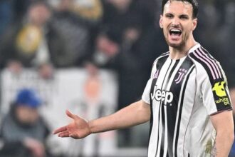 Cuadrado racconta un segreto sul passato, clamorosa protesta ultras